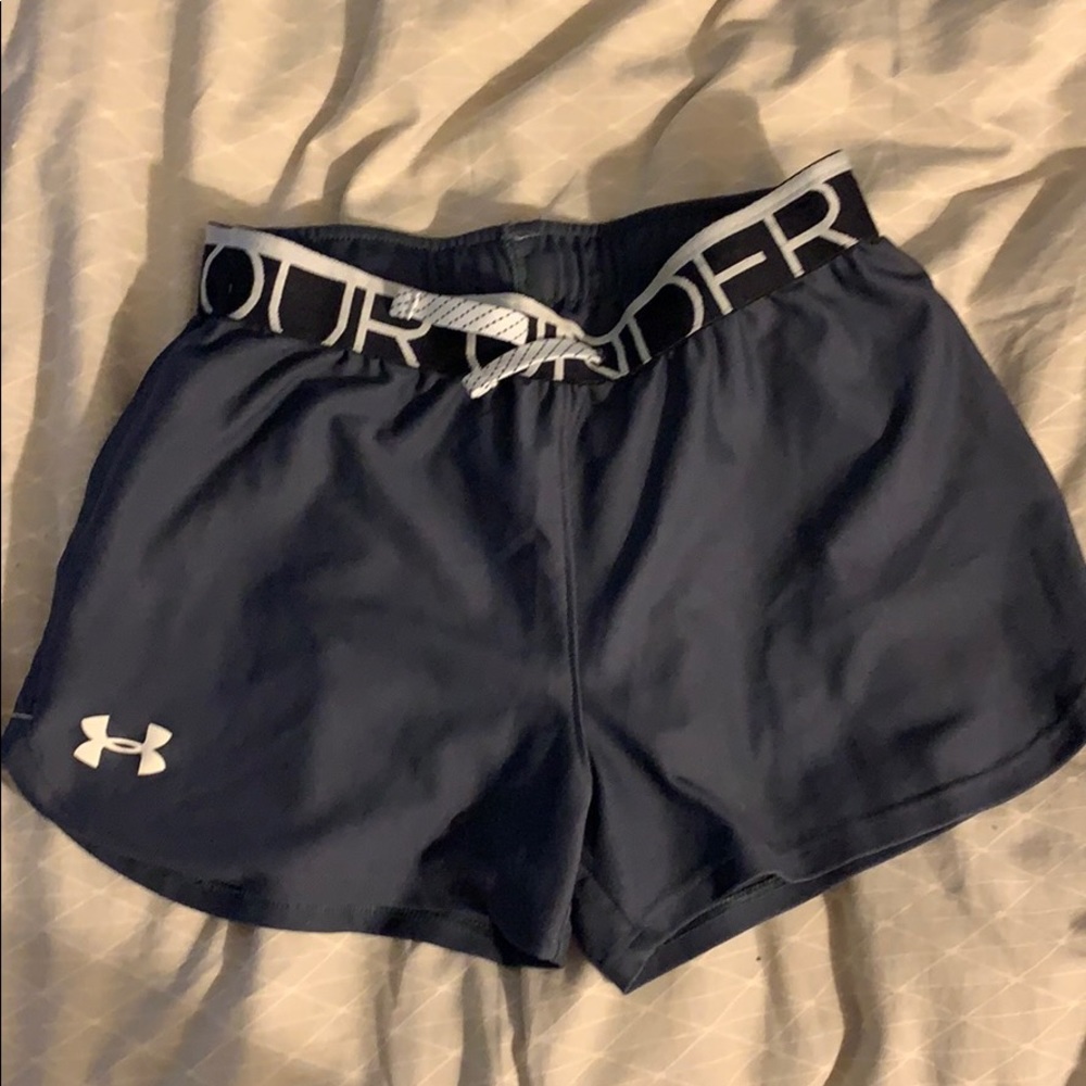 Under Armour Loose Athletic Shorts
